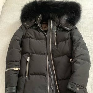 Auth Nicole Benisti black down fur trim puffer sm